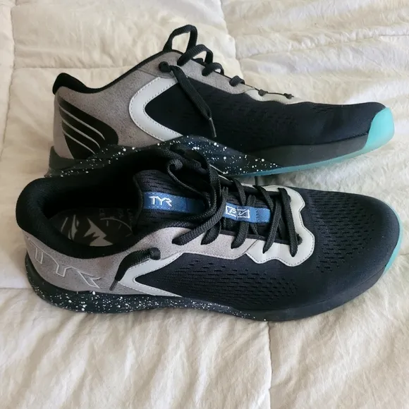 TYR Women's Black and Gray Athletic Shoes