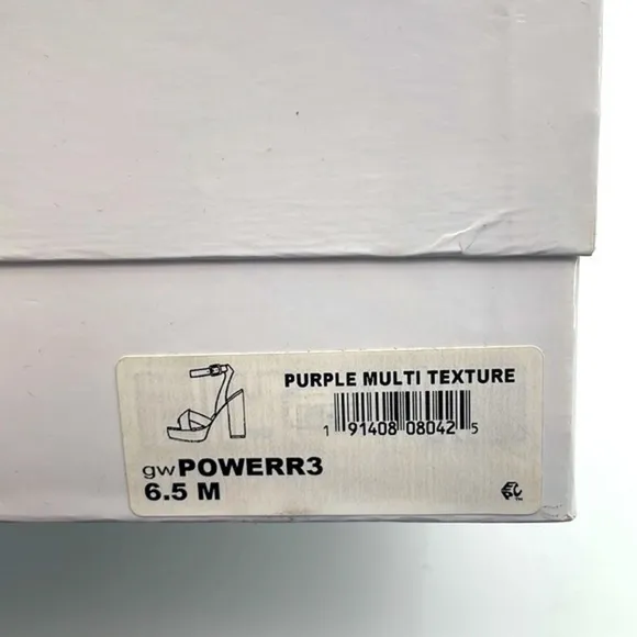 UEC Guess gold floral embroidered ankle strap platform shoes size 6.5 w/box