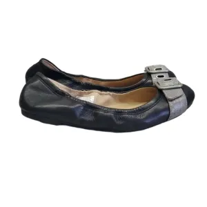 UGG &quot;Like New&quot; Women Leather Buckle ToeComfort Loafer Ballet shoes sz 7