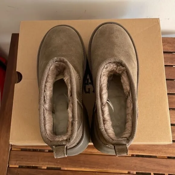 UGG Classic Ultra Mini New Heights Boots Hickory US Women Size 9/UK 7/EU 40