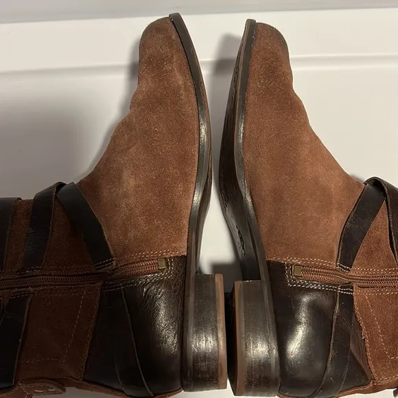 UGG Deanna Suede Leather Moto Boots Size 7