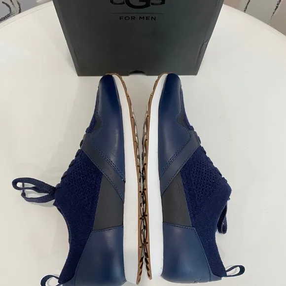 UGG men’s trigo hyperweave shoe