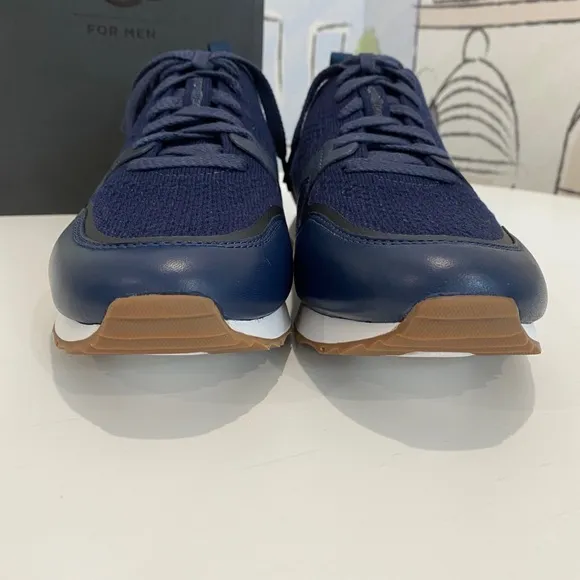 UGG men’s trigo hyperweave shoe