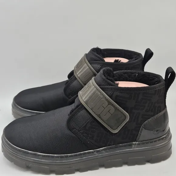 UGG NEUMEL CLEAR BLACK SUEDE SHEEPSKIN  lined ankle chukka Booties size 10