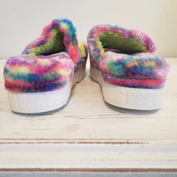 Ugg Women's Fluffita Pixelate Sandals