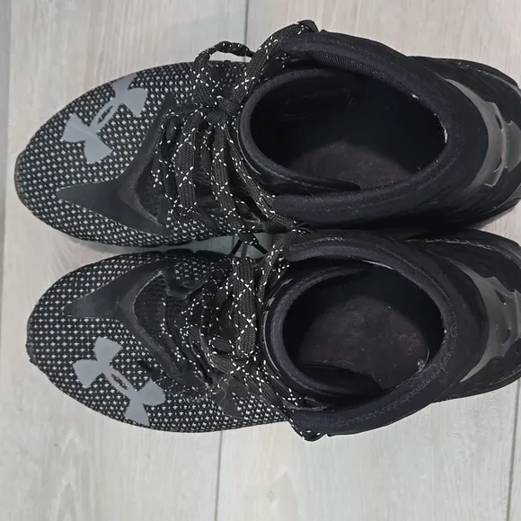 Under Armour Men The Rock  High Light  4501462039 Delta  Shoes Sneakers Sz 11.5