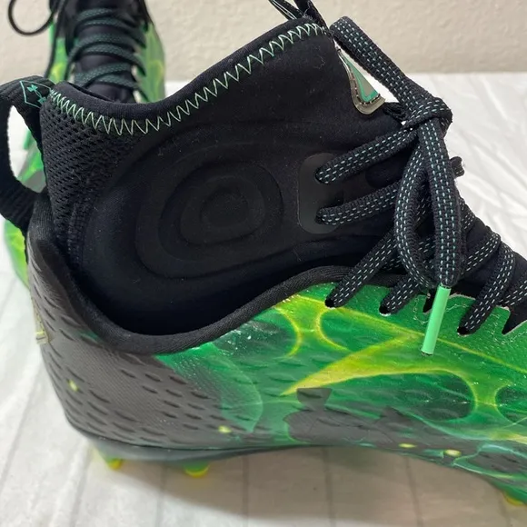 Under Armour Men's Spotlight Lux MC Le Mid Football Cleats - Black &amp; Green -SZ11