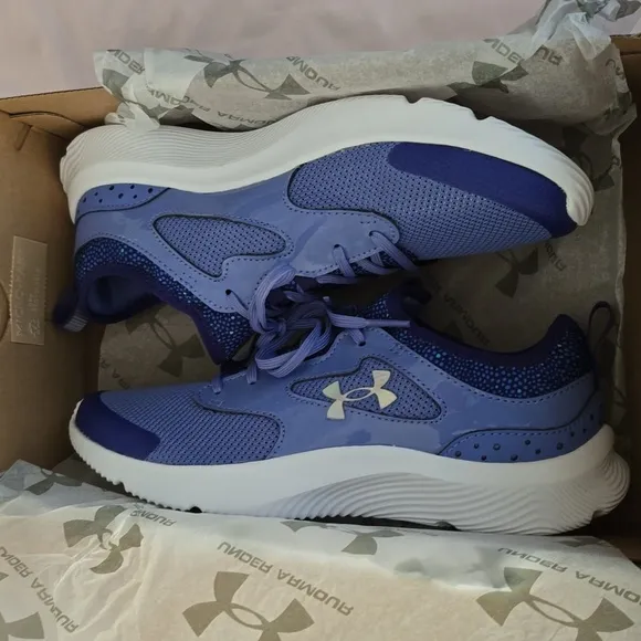UNDER ARMOUR SIGNATURE GIRLS PURPLE ATHLETIC SHOES SIZE 6Y