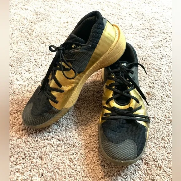 Under Armour Spawn Anatomix Low Metallic Gold Black Athletic Shoes Sneakers 11