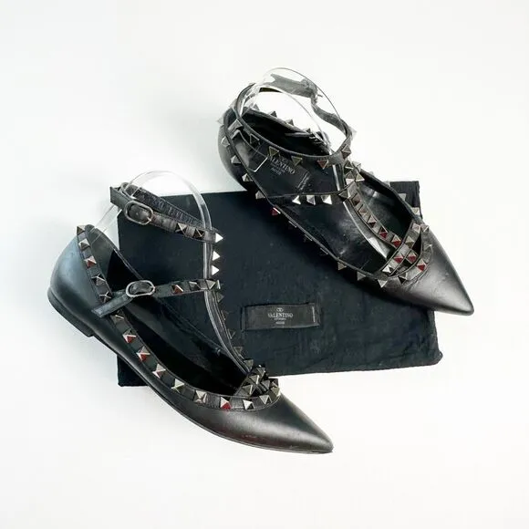 VALENTINO Black Rockstud Caged Flat Size 37.5 Pointed Toe Leather Gladiator Shoe