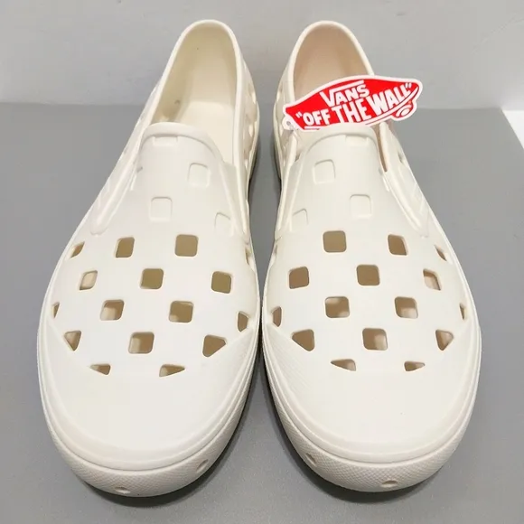 Vans TRK Slip-On Shoes, NWT, Size 10| EUR 43