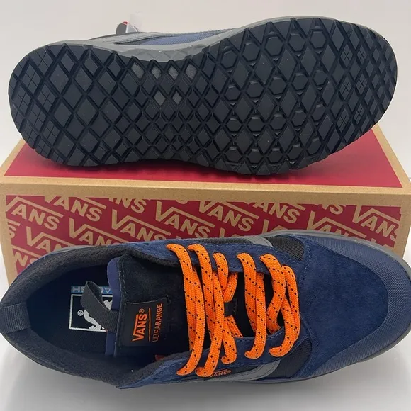Vans WMNS Blue and Orange Sneakers Ultrarange ExoDress Blues/BlackVN0A5KS4LKV