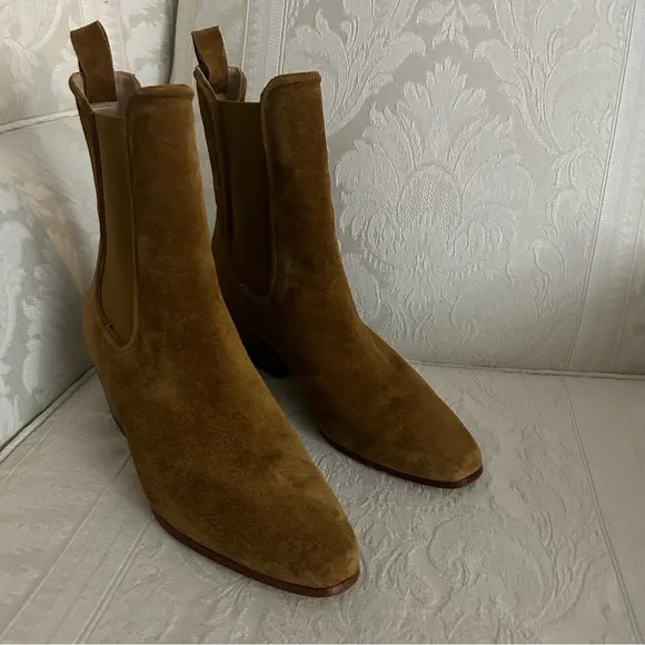 Veronica beard Lada Chelsea western style suede boots women size 8.5