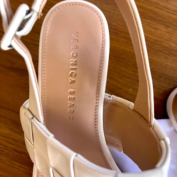 Veronica Beard Platform Sandals size 9