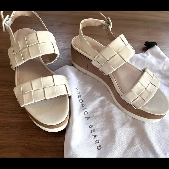 Veronica Beard Platform Sandals size 9