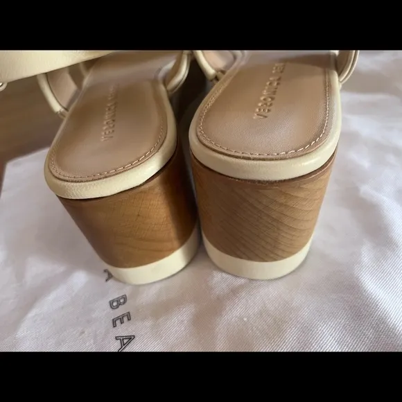 Veronica Beard Platform Sandals size 9