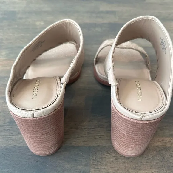 Vince Camuto Kafinny Heel