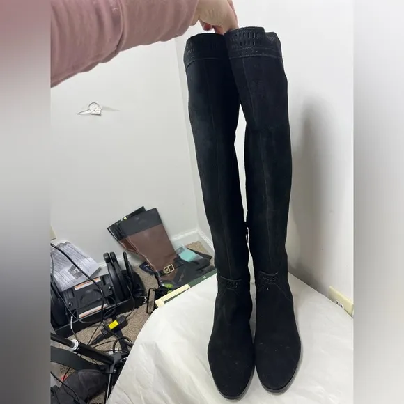Vince Camuto Karinda Black Suede Over The Knee Boot Sz 10