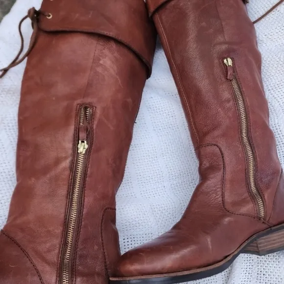 Vince‎ Camuto Knee High Riding Boots 10