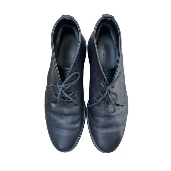 VINCE Gregory Chukka Leather Boot‎ in Black, Size 11