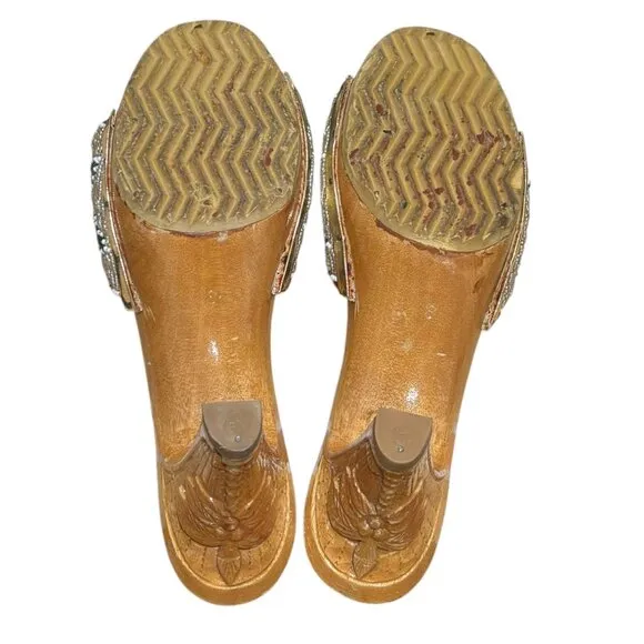 Vintage 70s Beaded Hand Carved Wooden High Heel Mule Sandals Tropical VLV Pin-up