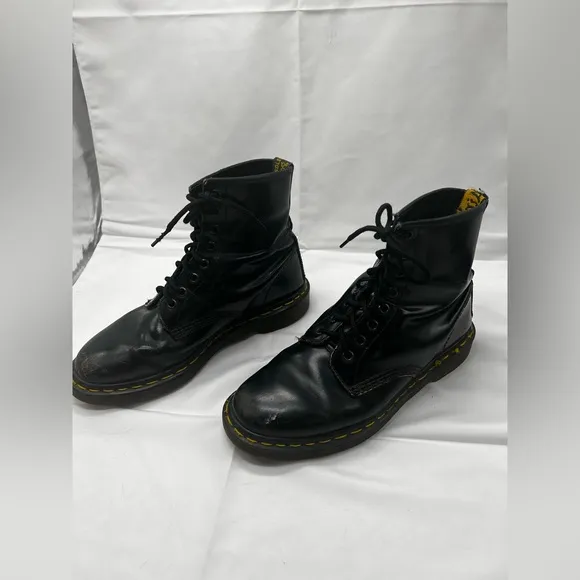 Vintage Dr. Martens 1460 Made in England Boots