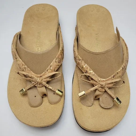 Vionic Bella Sandals Women's Size US 9 EU 40 Gold Cork Toe Post Slip Ons NIB