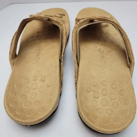 Vionic Bella Sandals Women's Size US 9 EU 40 Gold Cork Toe Post Slip Ons NIB