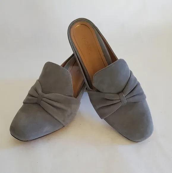 Vionic Women's Gray Slip-On Shoes NWOT size 9