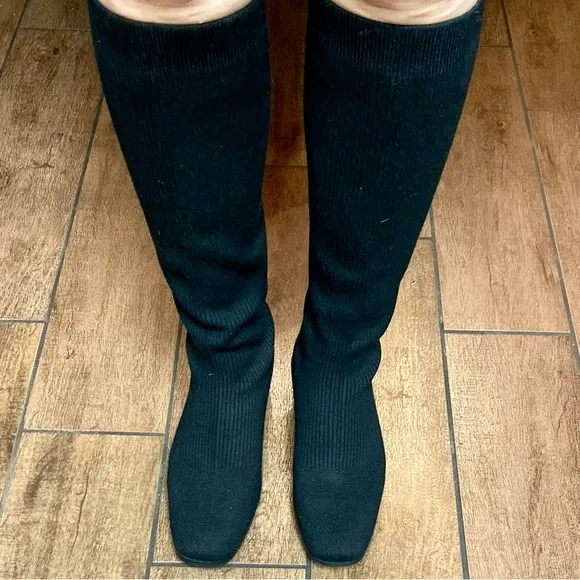 VIVAIA Square-Toe Water Repellent Wool Knee-High Boots (Tara Pro) Size 41