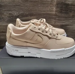 WMNS NIKE AIR FORCE 1 AF1 PIXEL PARTICLE BEIGE SZ 8 [CK6649-200] NIB