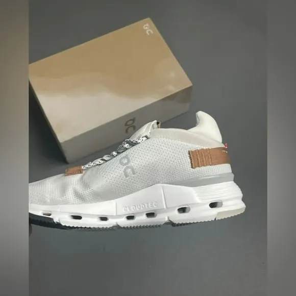 👟🥿Womens On Cloudnova White Pearl Running Shoes👟🥿