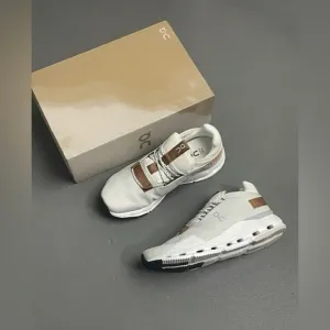 👟🥿Womens On Cloudnova White Pearl Running Shoes👟🥿