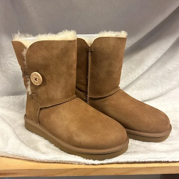 Women's Ugg Bailey Button Shearling-Lined Boots