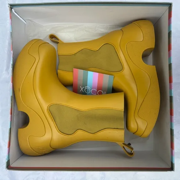 XOCOI rain boots
