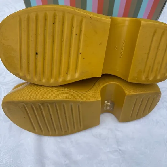 XOCOI rain boots