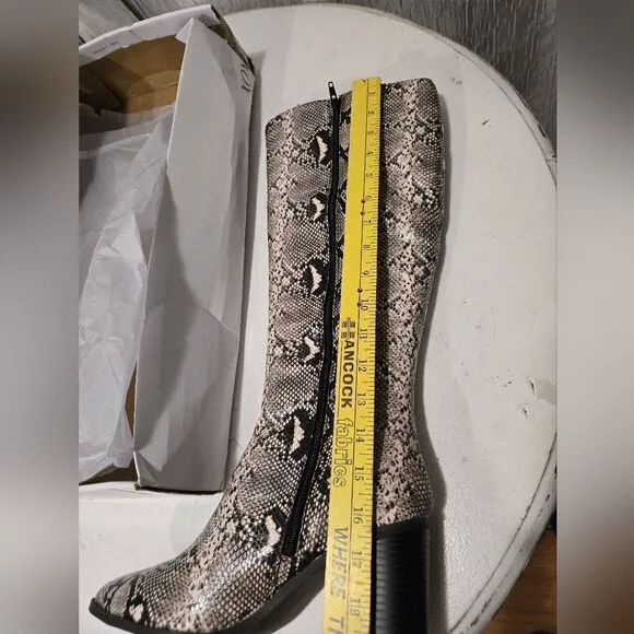 XOXO Maylynne Knee High Boots