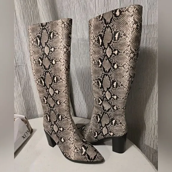 XOXO Maylynne Knee High Boots