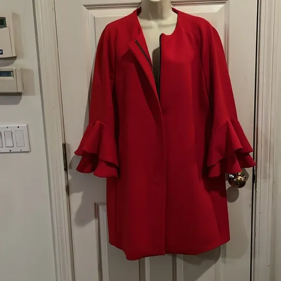 ZARA X-Large true red 3/4 length coat stunning dress up or down 3 season